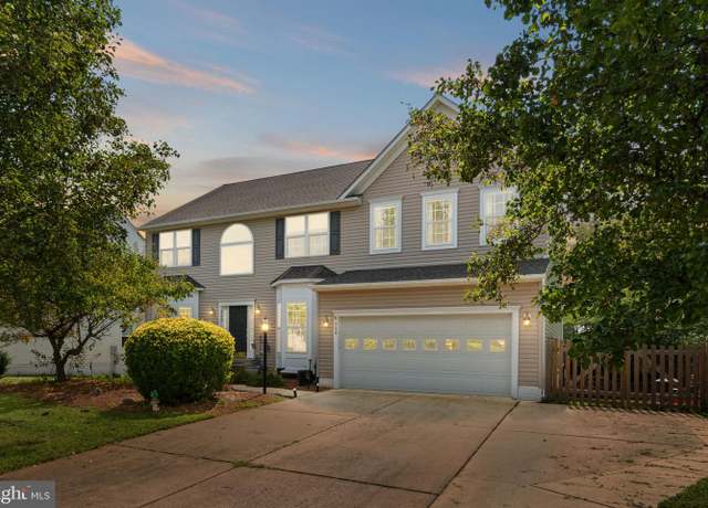 Property at 540 Greenbriar Dr, Culpeper, VA 22701, 6 beds, 3.5 baths