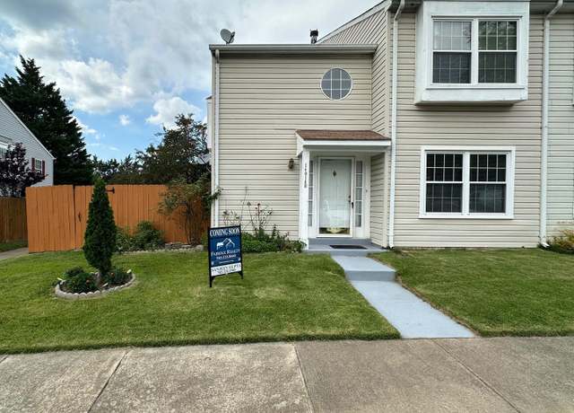 Property at 14018-B Grumble Jones Ct, Centreville, VA 20121, 2 beds, 2.5 baths
