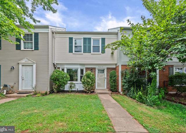 Property at 9015 Miles Pl, Manassas, VA 20110, 3 beds, 2.5 baths