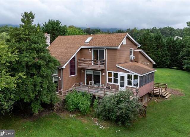 Property at 120 Big Oak Dr, Luray, VA 22835, 4 beds, 2 baths