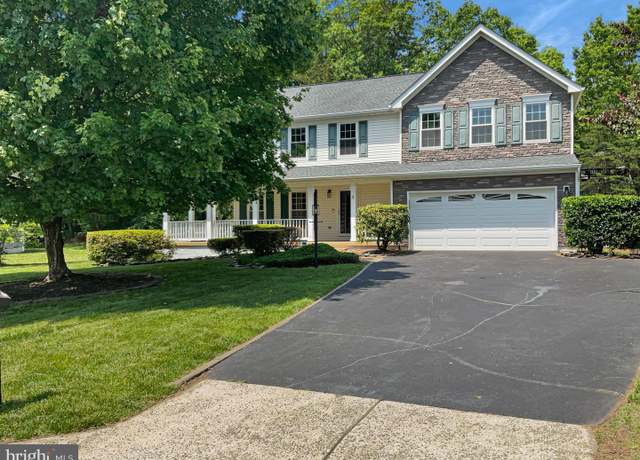 Property at 15346 Bevanwood Dr, Woodbridge, VA 22193, 4 beds, 3.5 baths