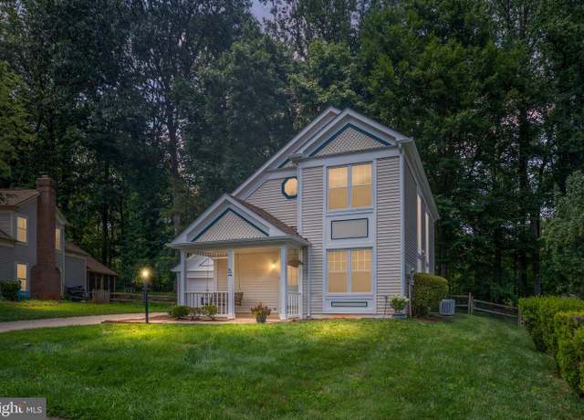 Property at 15091 Holleyside Dr, Dumfries, VA 22025, 3 beds, 2.5 baths
