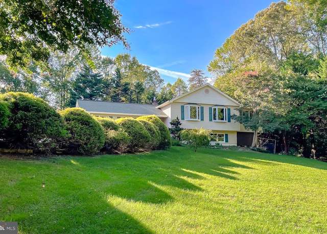 Property at 39620 Ellen Ct, Mechanicsville, MD 20659, 6 beds, 3 baths