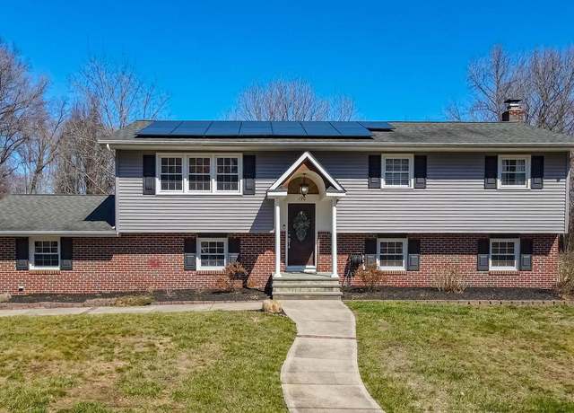 Property at 190 Erie Ave, Pennsville, NJ 08070, 4 beds, 2.5 baths
