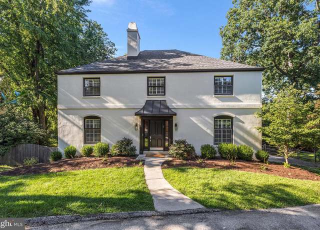 Property at 433 Donalyn Ln, Berwyn, PA 19312, 4 beds, 3 baths