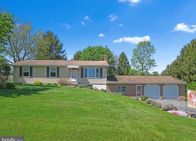 Property at 917 Houtztown Rd, Myerstown, PA 17067, 3 beds, 1 bath