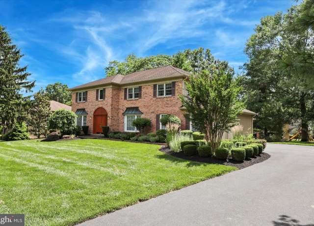 Property at 15 Beth Dr, Ambler, PA 19002, 4 beds, 3.5 baths