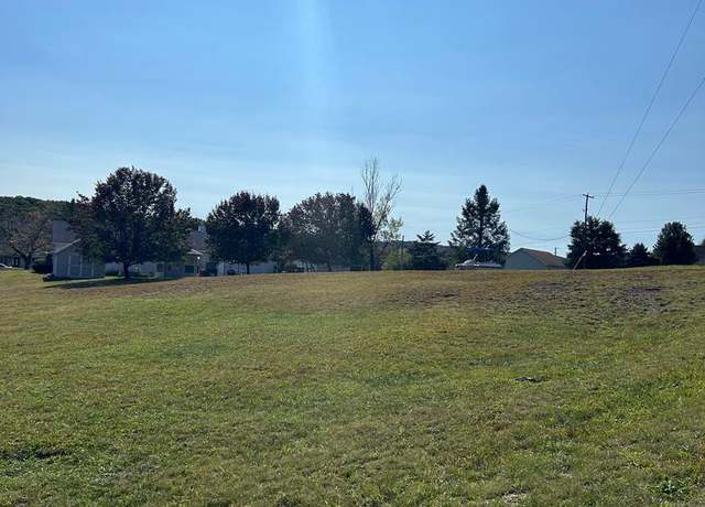 Property at 2200 Quarterhorse Dr, Auburn, PA 17922