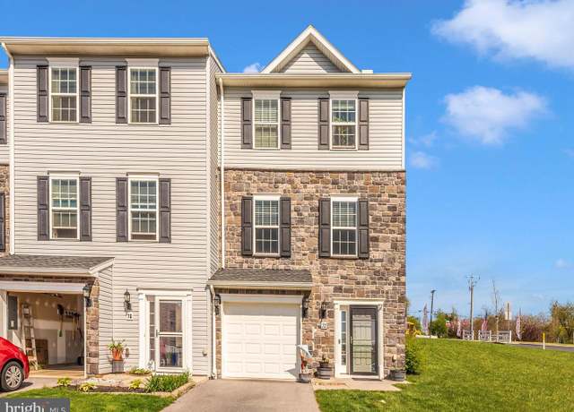 Property at 72 Holstein Dr, Hanover, PA 17331, 3 beds, 2.5 baths