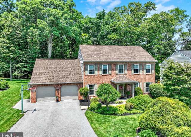 Property at 133 Meadow Hill Dr, York, PA 17402, 4 beds, 2.5 baths