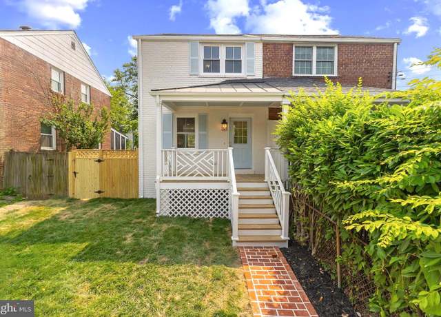 Property at 2402 E Randolph Ave, Alexandria, VA 22301, 2 beds, 2 baths