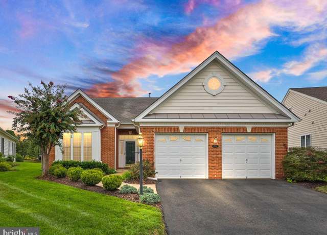 Property at 15532 Fassels Ct, Haymarket, VA 20169, 2 beds, 2 baths