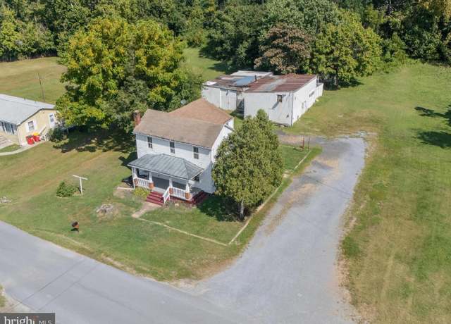 Property at 306 W 6th Ave, Ranson, WV 25438, 3 beds, 1.5 baths