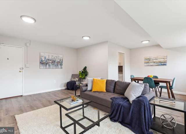 Property at 2400 41st St NW #104, Washington, DC 20007, 2 beds, 1 bath