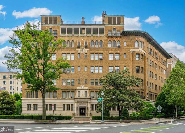 Property at 1901 Wyoming Ave NW #40, Washington, DC 20009, 2 beds, 2 baths