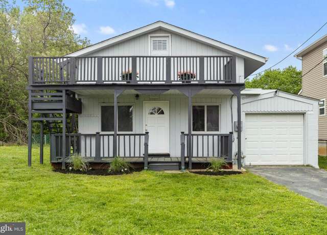 Property at 20 Cresson Ave, New Castle, DE 19720, 4 beds, 1 bath