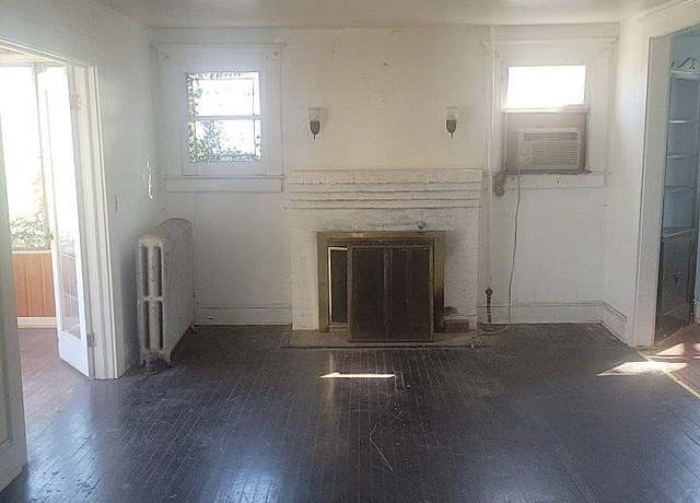 Property at 5106 Saint Georges Ave, Baltimore, MD 21212, 4 beds, 1.5 baths