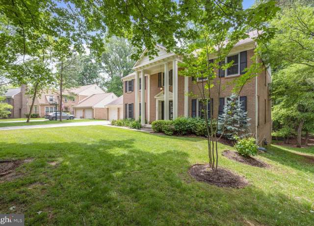 Property at 9605 Reach Rd, Potomac, MD 20854, 6 beds, 5 baths