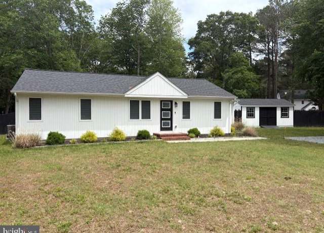 Property at 303 Ellendale Cir, Salisbury, MD 21804, 3 beds, 1 bath