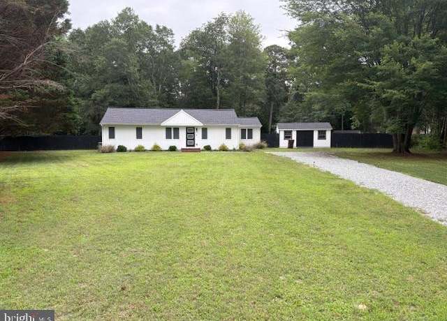 Property at 303 Ellendale Cir, Salisbury, MD 21804, 3 beds, 1 bath
