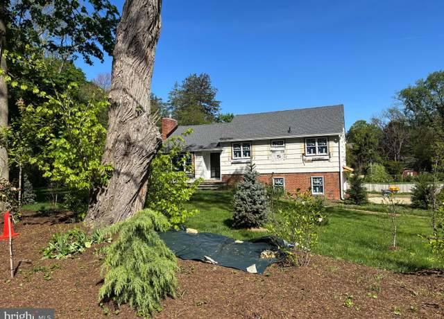Property at 319 E Central Ave, Moorestown, NJ 08057, 4 beds, 3 baths