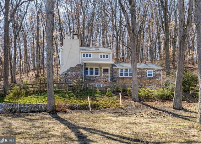 Property at 21 Pleasant Valley Harbourton, Titusville, NJ 08560, 4 beds, 2 baths