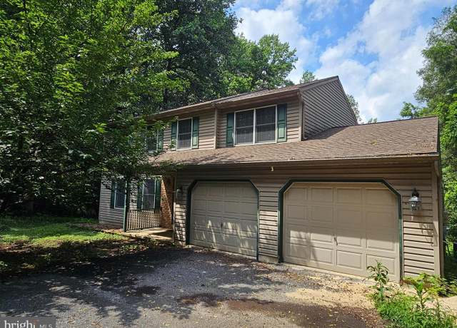 Property at 147 Lamms Mill Rd, Wernersville, PA 19565, 4 beds, 2.5 baths