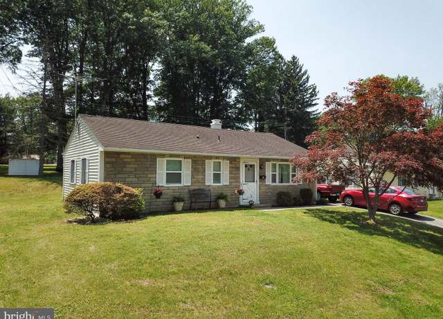 Property at 506 Carlisle Ave, Phoenixville, PA 19460, 3 beds, 1 bath