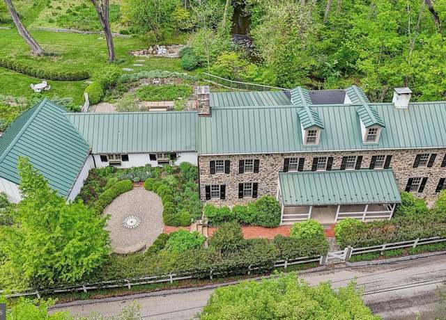 Property at 28 Paper Mill Rd, Newtown Square, PA 19073, 5 beds, 2.5 baths