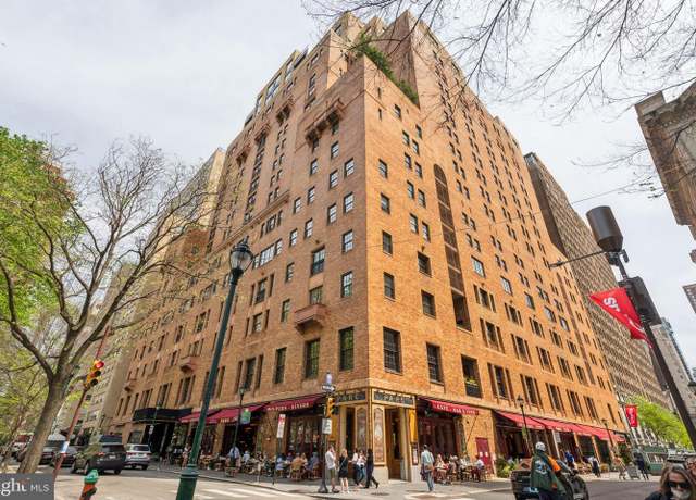 Property at 219-29 S 18th St #1422, Philadelphia, PA 19103, 1 bed, 1 bath