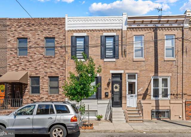 Property at 2527 S Chadwick St, Philadelphia, PA 19145, 3 beds, 2 baths