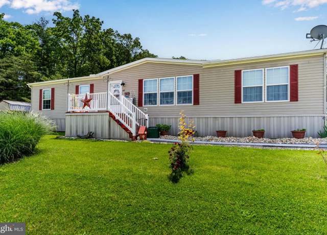 Property at 45 Meadowview Dr, New Bloomfield, PA 17068, 3 beds, 2 baths