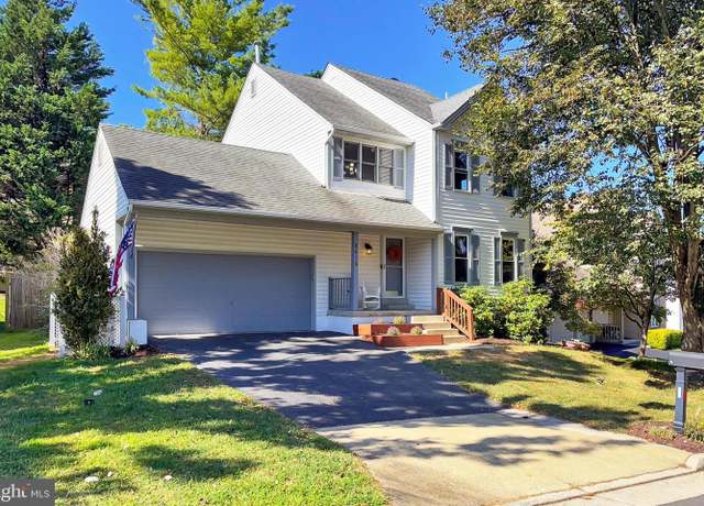 Property at 8619 Lauren Dr, Springfield, VA 22153, 3 beds, 3.5 baths