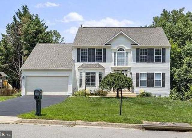 Property at 3660 Serendipity Rd, Woodbridge, VA 22193, 5 beds, 4.5 baths