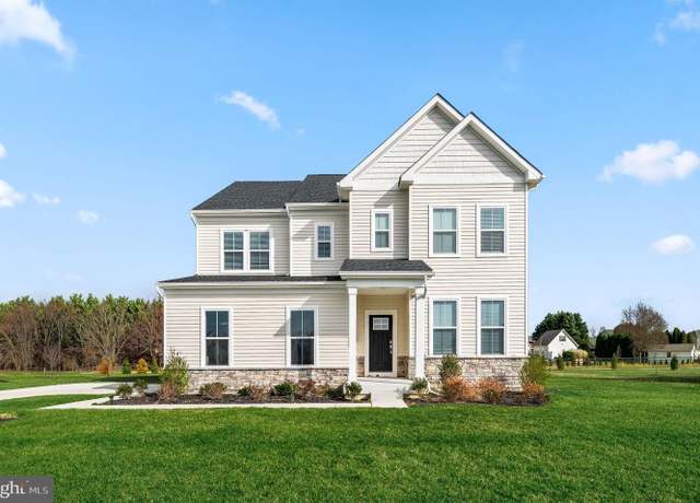 Property at 409 Crownleaf Dr, Middletown, DE 19709, 4 beds, 4.5 baths