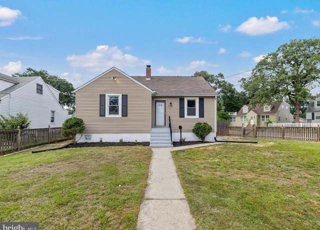 Property at 210 Oak Ln NW, Glen Burnie, MD 21061, 3 beds, 2.5 baths