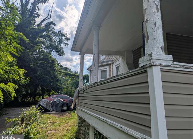 Property at 2408 Chelsea Ter, Baltimore, MD 21216, 5 beds, 2 baths