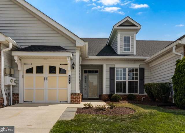 Property at 224 Williamsburg Cir, La Plata, MD 20646, 2 beds, 2 baths