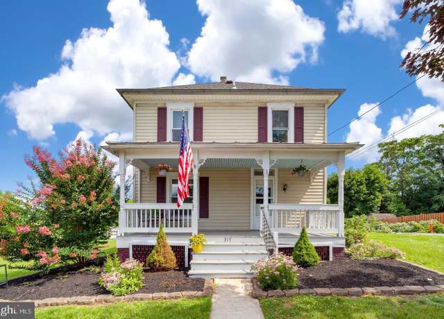 Property at 317 Thomas St, Union Bridge, MD 21791, 3 beds, 2 baths