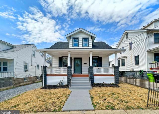 Property at 3824 37th Pl, Brentwood, MD 20722, 5 beds, 4 baths