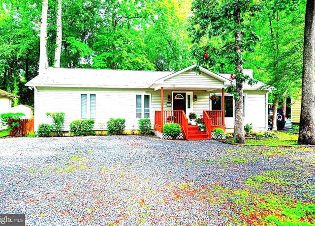 Property at 756 Ocean Pkwy, Ocean Pines, MD 21811, 5 beds, 2 baths