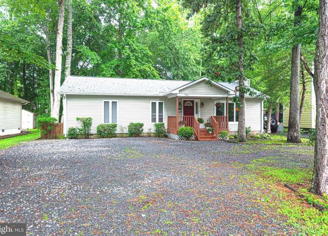 Property at 756 Ocean Pkwy, Ocean Pines, MD 21811, 5 beds, 2 baths