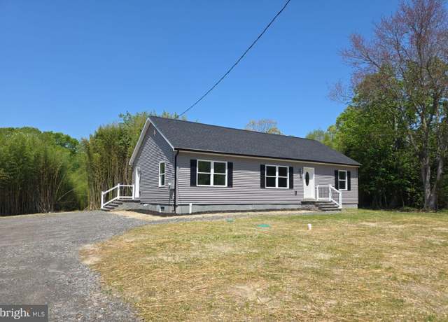 Property at 213 Newport Rd, Millville, NJ 08332, 3 beds, 2 baths
