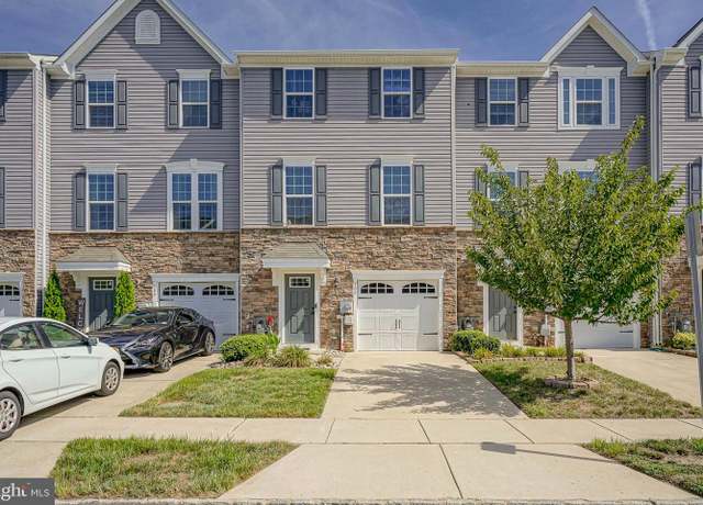 Property at 106 Meridian Ln, Sewell, NJ 08080, 3 beds, 2.5 baths