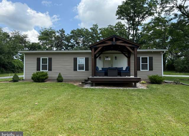 Property at 917 N Fairville Ave, Harrisburg, PA 17112, 3 beds, 1 bath