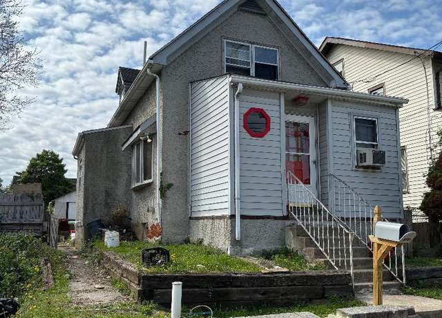 Property at 517 Johnson Ave, Upper Chichester, PA 19061, 3 beds, 1.5 baths