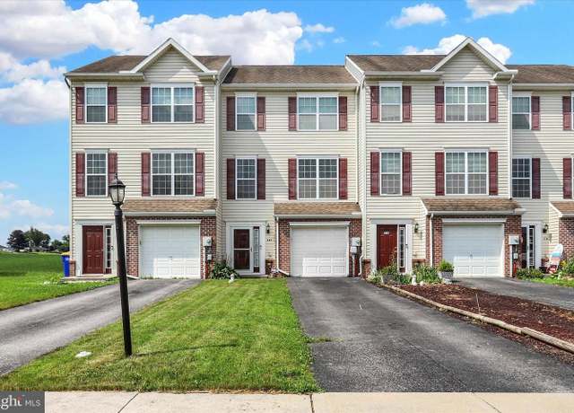 Property at 320 Cape Climb, York, PA 17408, 3 beds, 3 baths