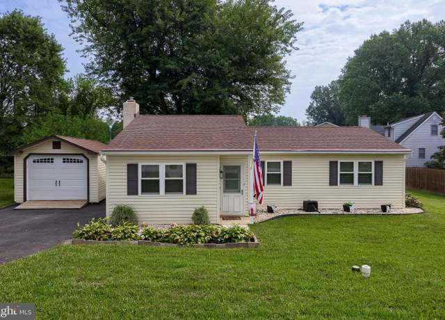 Property at 131 Brook Ln, Wrightsville, PA 17368, 3 beds, 1 bath