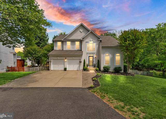 Property at 12159 Open Meadow Ln, Bristow, VA 20136, 5 beds, 3.5 baths