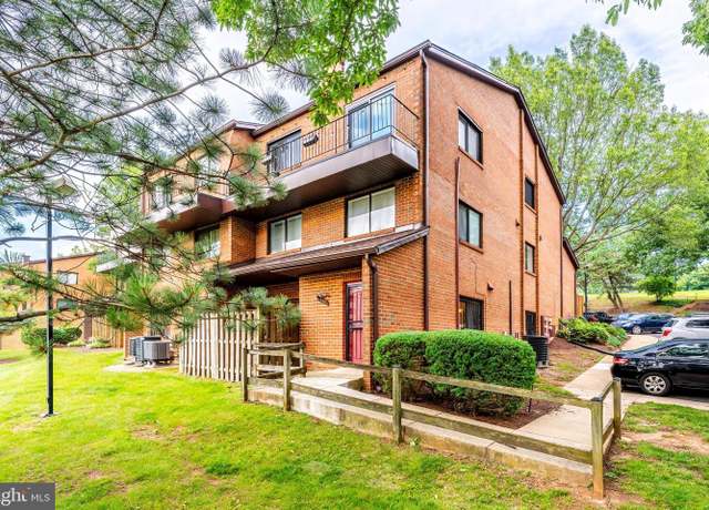 Property at 3460 Summit Ct NE #3460, Washington, DC 20018, 3 beds, 2 baths